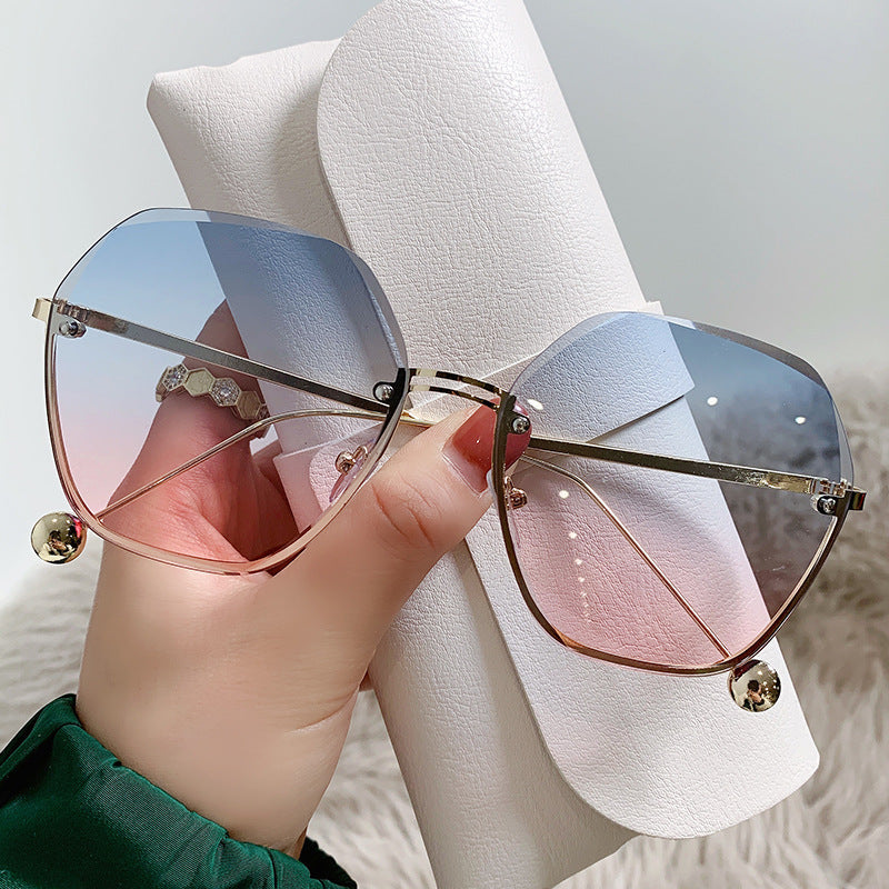 Elegant Fashion Sunglasses