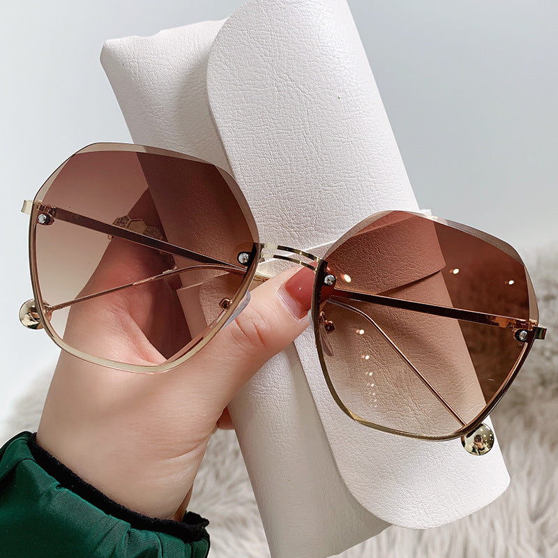 Elegant Fashion Sunglasses